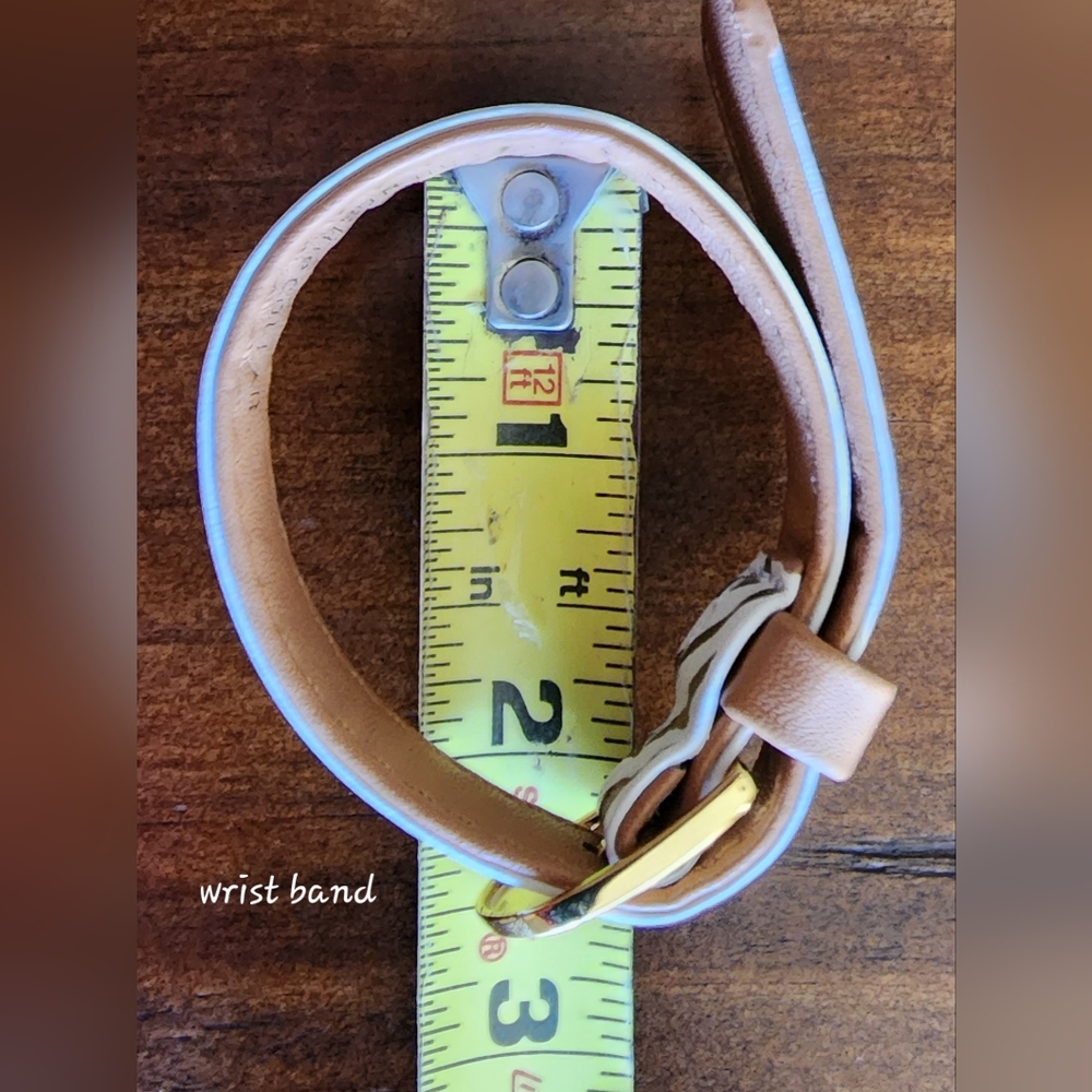 A SPECIAL FRIENDSHIP DOG COLLAR (11 to 14 inch) & Friendship Bracelet - Picture 11 of 12